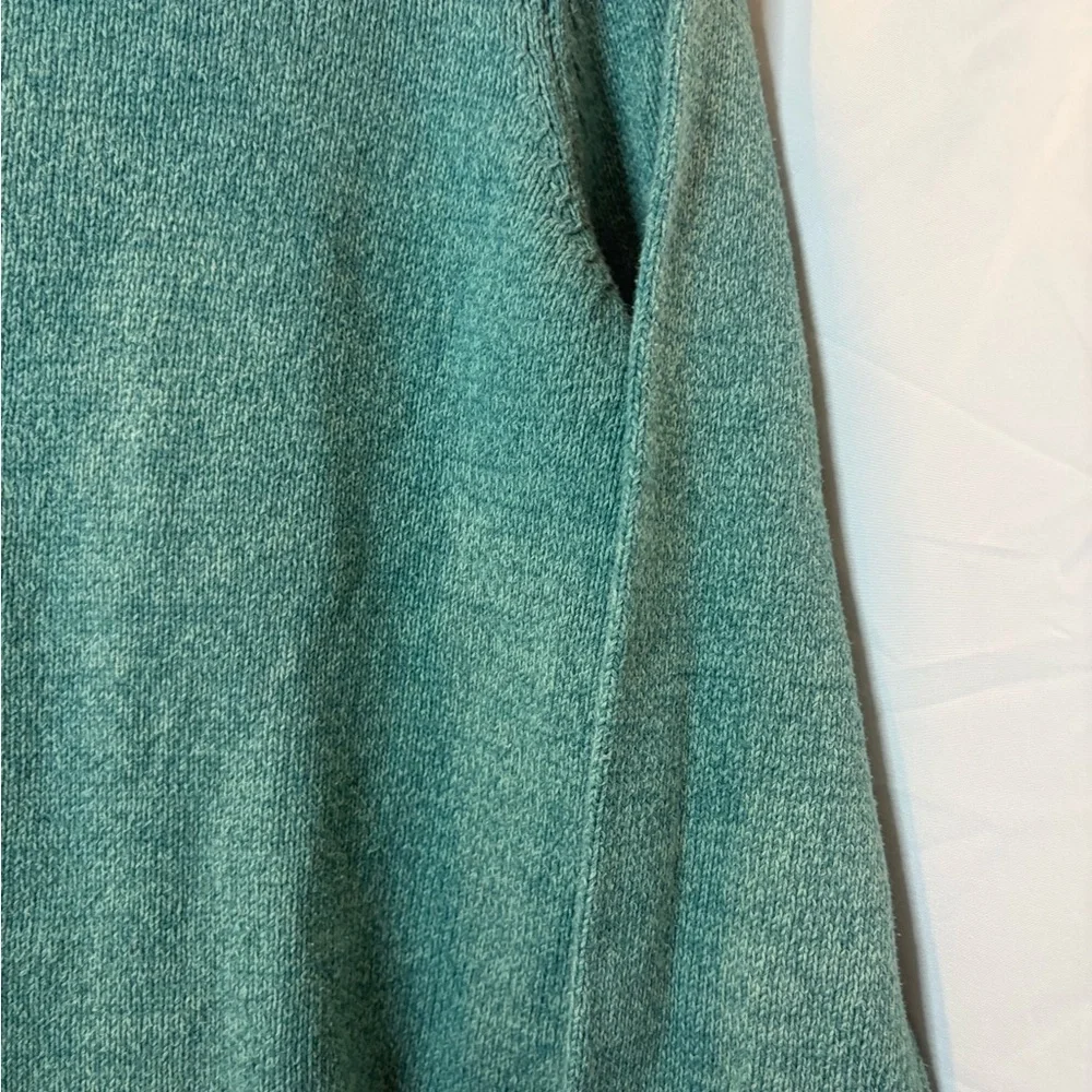 L.L. Bean Women’s Aqua Turtleneck Sweater - Picture 2 of 10